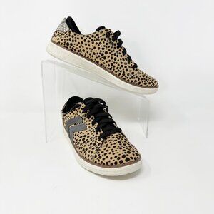 Women's Leopard Print Casual Sneakers - Black & Tan